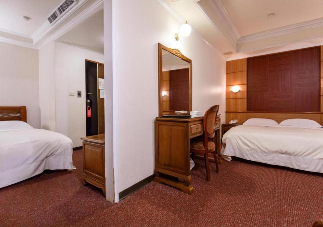 Champion Hotel Tajpej Buitenkant foto